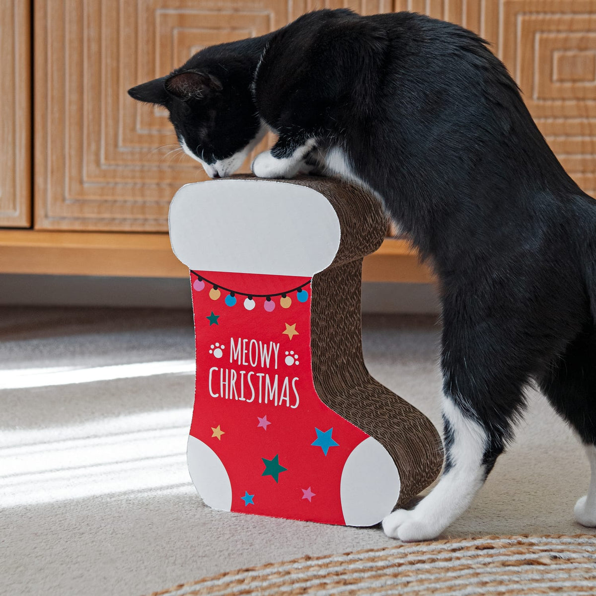 Festive Paws Scratch Tree - Stocking, product image 2